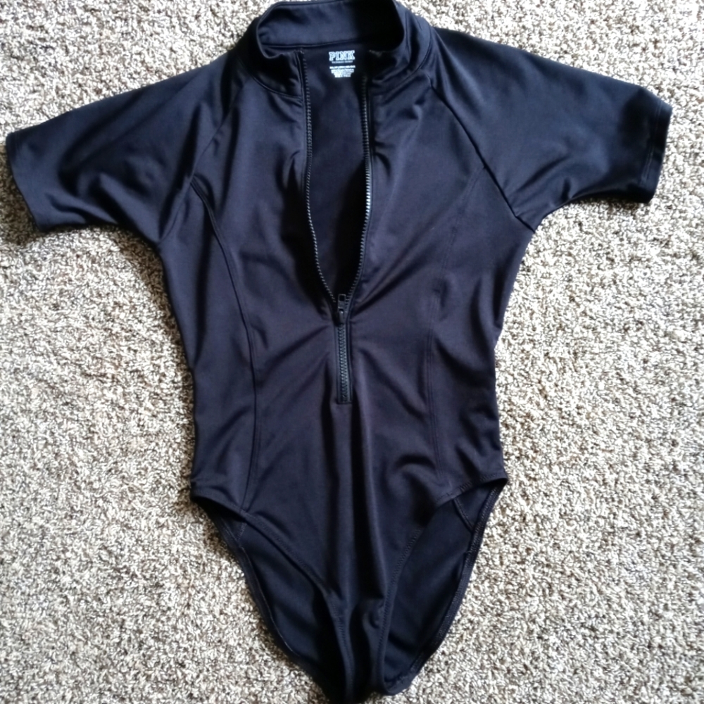 PINKBodysuit Rash Guard